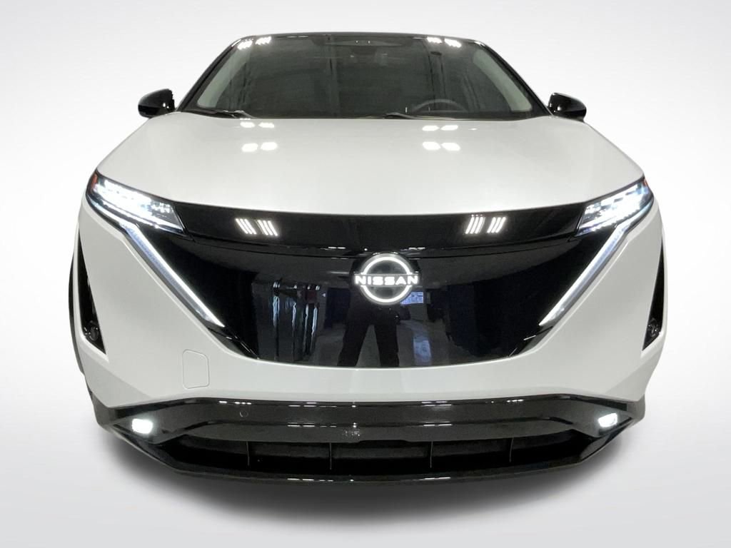 Used 2025 Nissan Ariya Platinum image 25