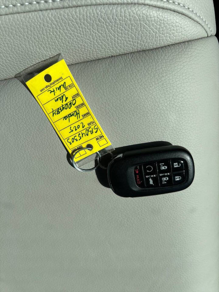 Used 2025 Honda Odyssey EX-L image 19