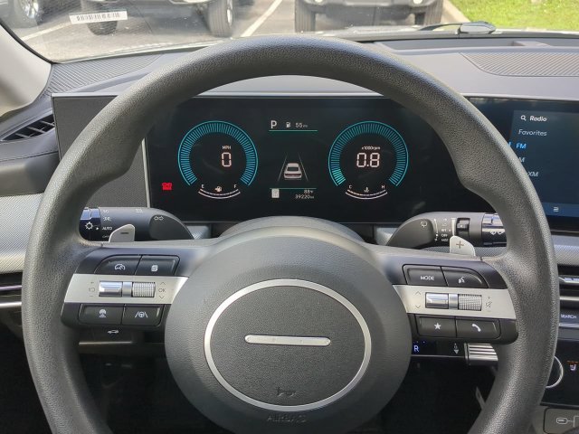 Used 2025 Hyundai Sonata SEL FWD image 30