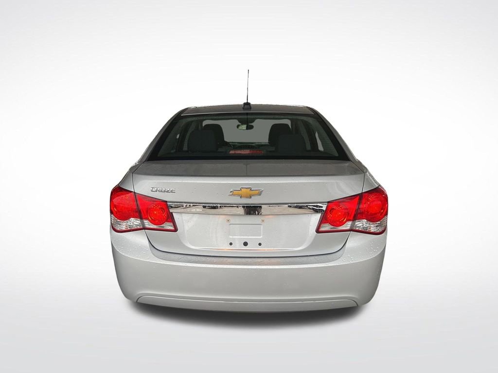 Used 2015 Chevrolet Cruze LS FWD image 43