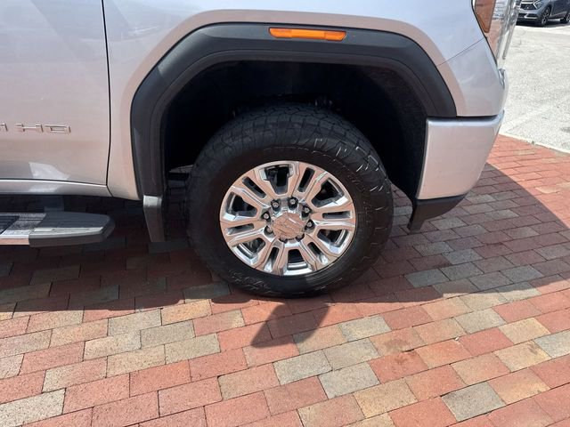 Used 2020 GMC Sierra 2500 Denali w/ Denali Ultimate Package AWD/4WD image 17