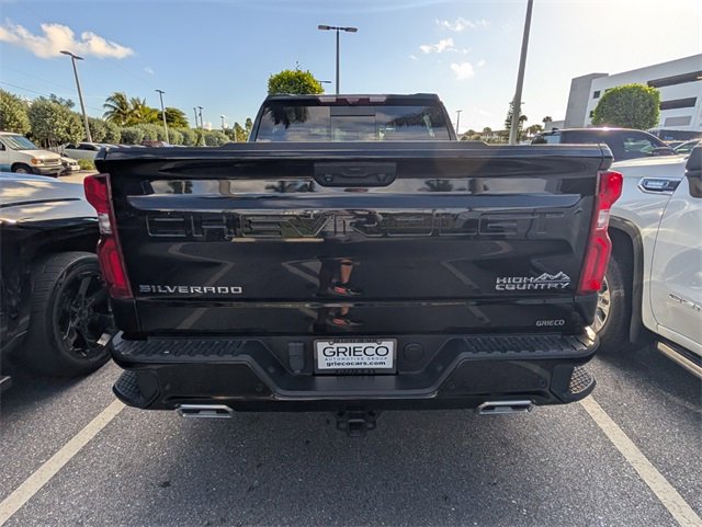 Used 2023 Chevrolet Silverado 1500 High Country w/ High Country Premium Package image 12