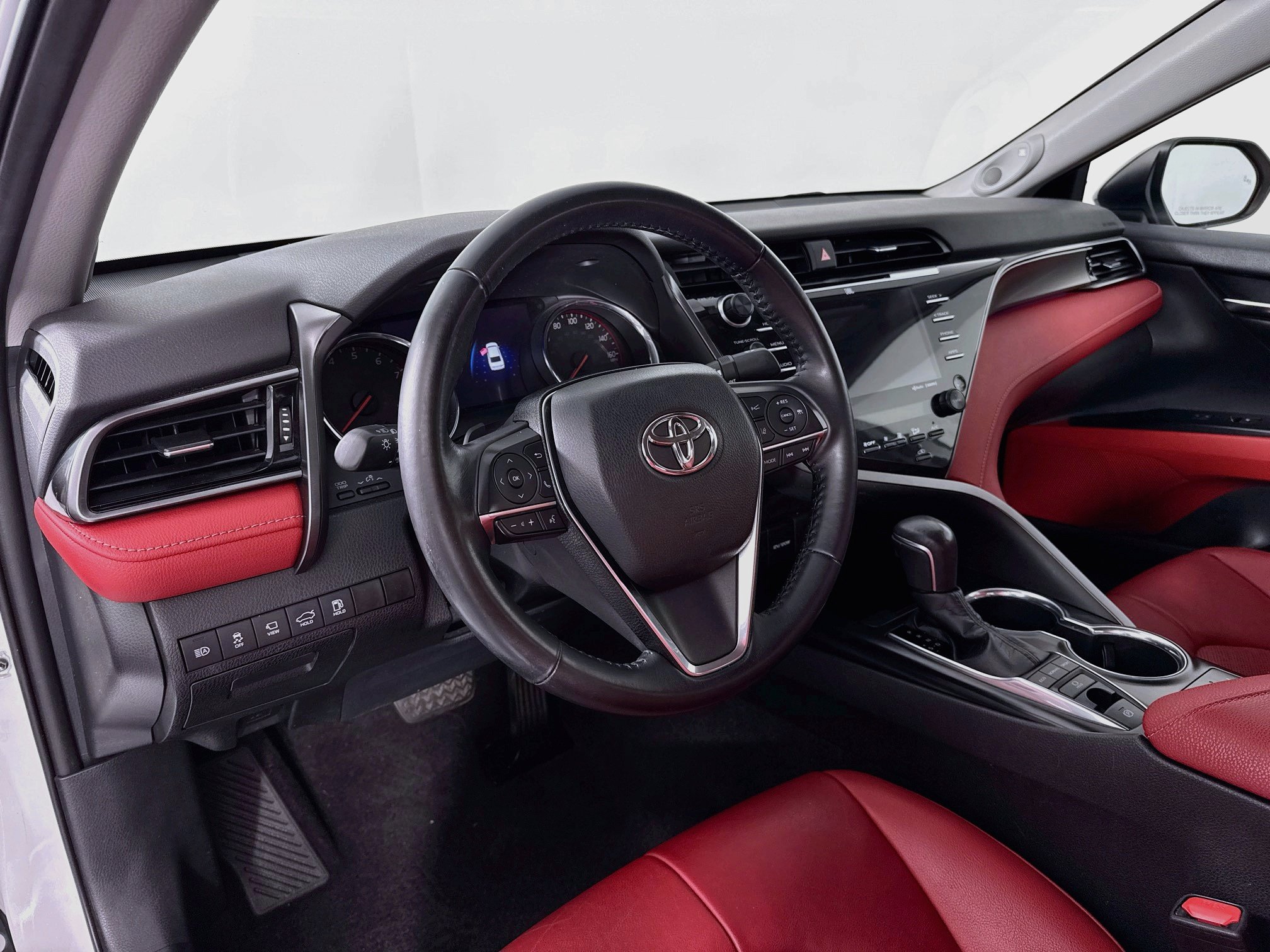 Used 2019 Toyota Camry XSE w/ Driver Assist Package FWD image 9