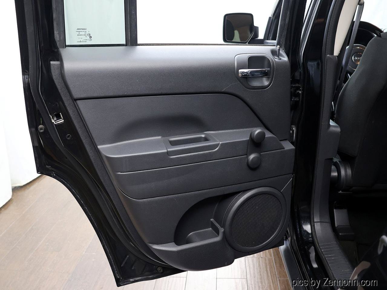 Used 2017 Jeep Patriot Sport FWD image 23