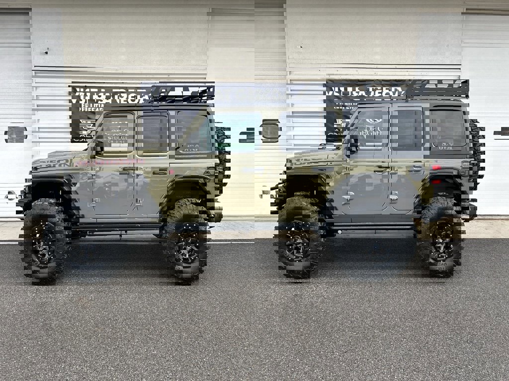 Used 2025 Jeep Wrangler Unlimited Rubicon image 8