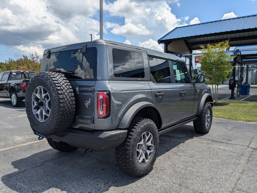 New 2025 Ford Bronco Badlands AWD/4WD image 4