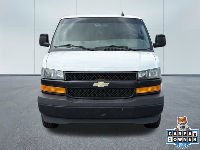 Used 2021 Chevrolet Express 2500 w/ Driver Convenience Package RWD image 5