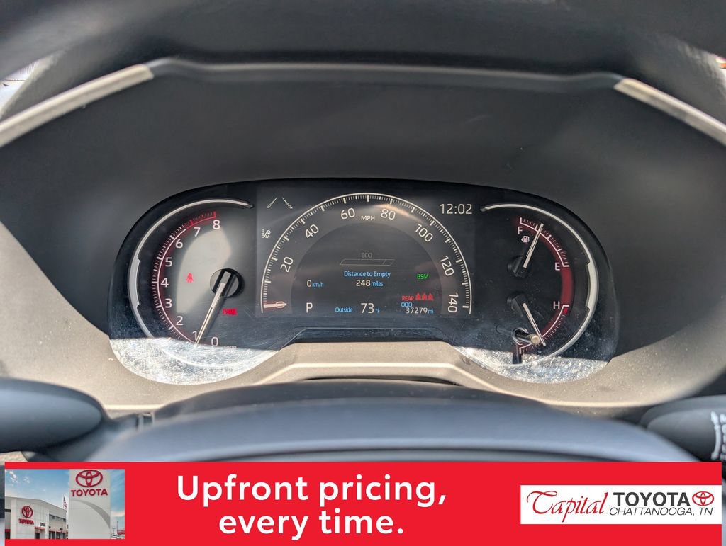 Used 2025 Toyota RAV4 XLE AWD/4WD image 13