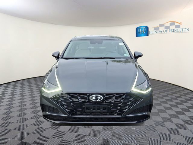 Used 2022 Hyundai Sonata SEL w/ Convenience Package FWD image 2