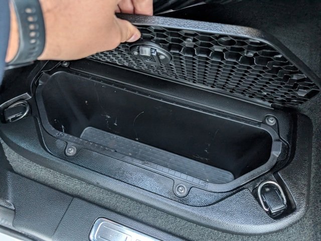 Used 2022 RAM 1500 Laramie w/ Sport Appearance Package image 25