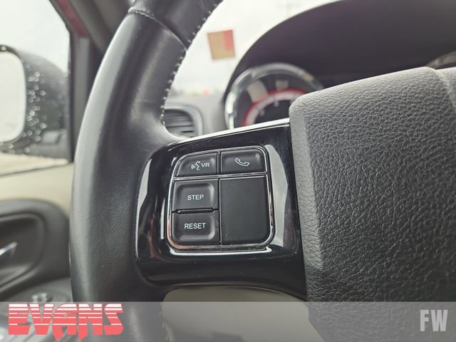 Used 2018 Dodge Grand Caravan SXT FWD image 13