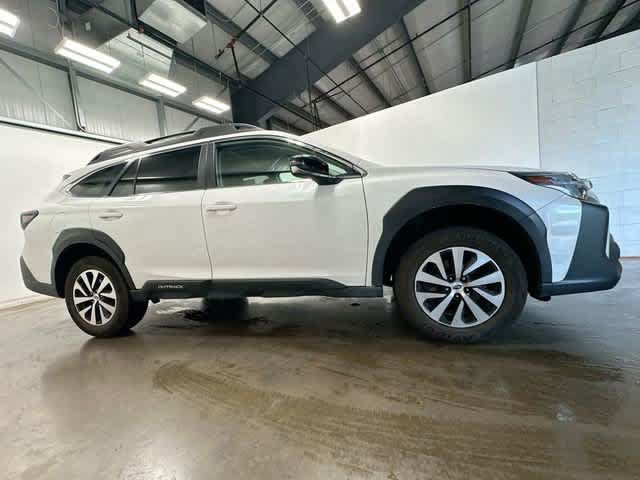 Certified 2024 Subaru Outback Premium AWD/4WD image 3