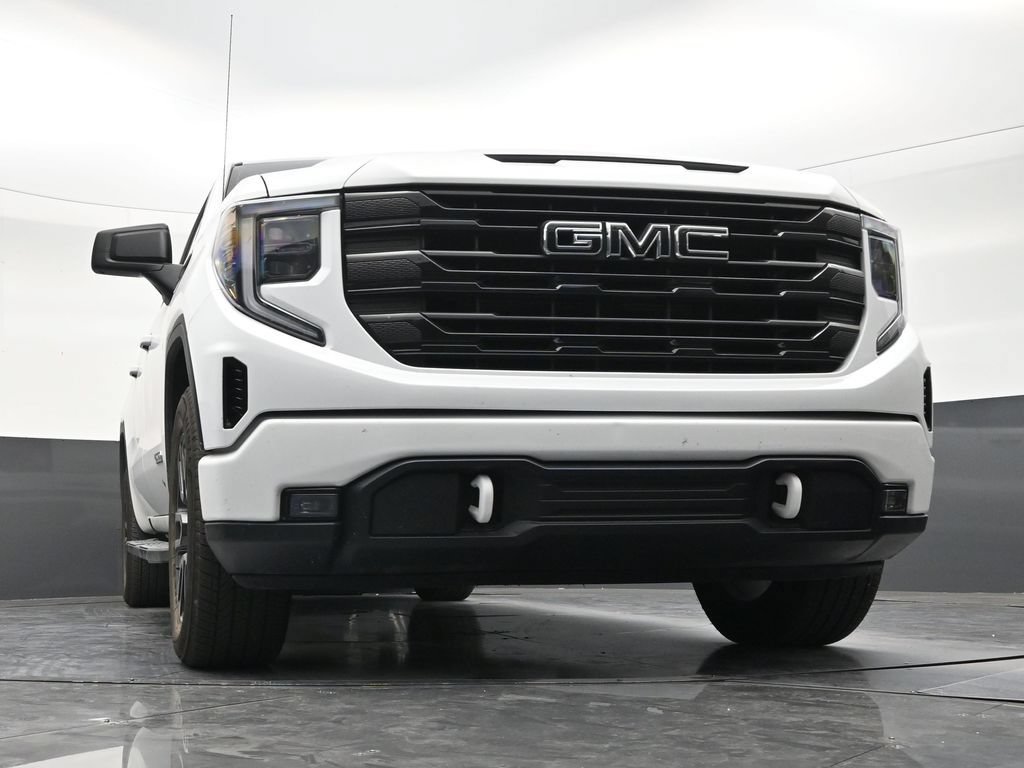 Used 2024 GMC Sierra 1500 Elevation w/ LPO, Elevation Black Package AWD/4WD image 26