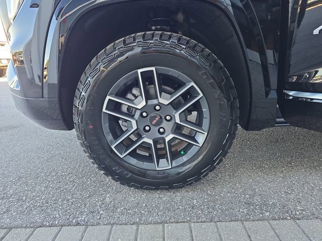 New 2026 GMC Terrain AT4 w/ Convenience Package III image 31