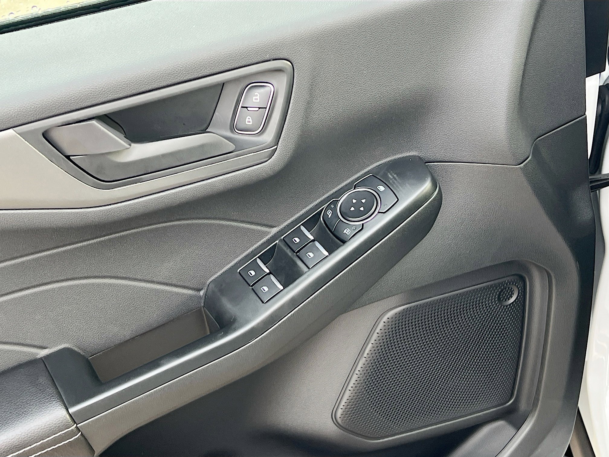 New 2025 Ford Escape Active w/ Tech Pack #1 image 13