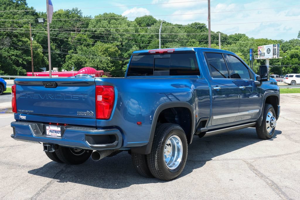 New 2026 Chevrolet Silverado 3500 High Country w/ High Country Premium Package AWD/4WD image 27