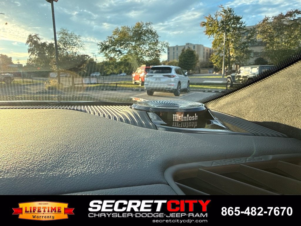New 2027 Jeep Grand Cherokee L Summit AWD/4WD image 18