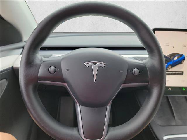 Used 2023 Tesla Model Y Long Range AWD/4WD image 19