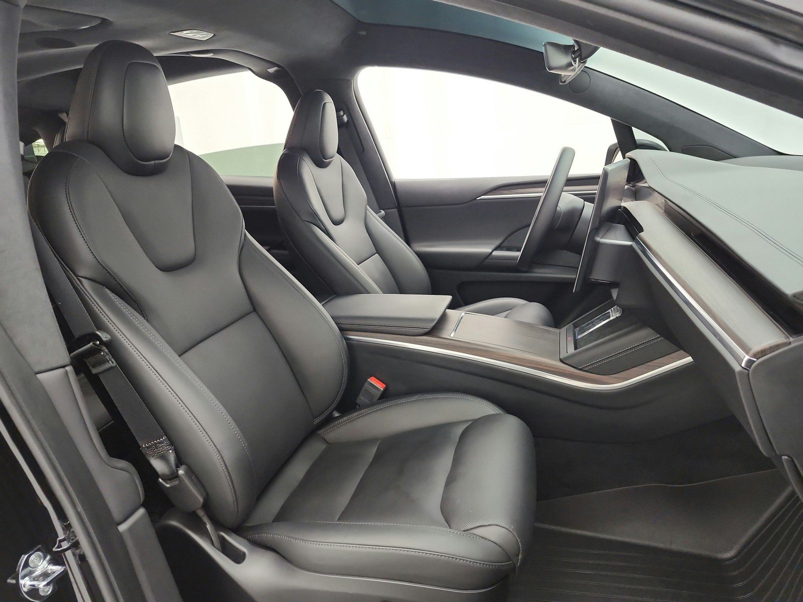 Used 2024 Tesla Model X AWD/4WD image 19