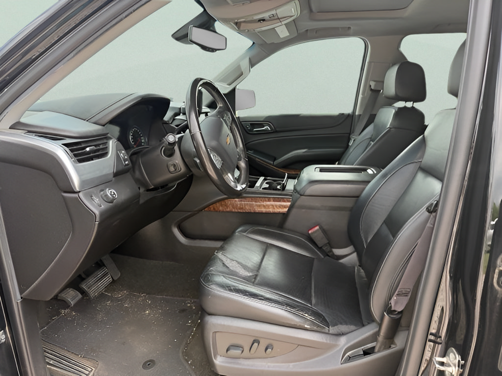 Used 2017 Chevrolet Suburban Premier RWD image 35