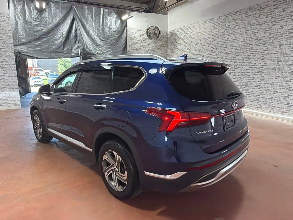 Used 2022 Hyundai Santa Fe SEL w/ Convenience + Premium Package FWD image 5