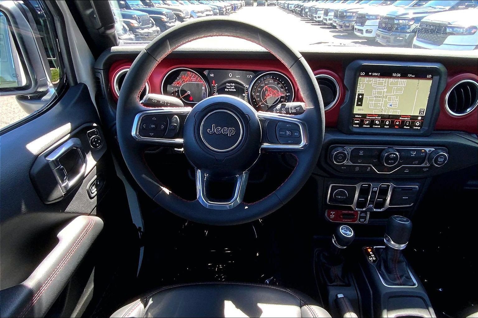 Used 2023 Jeep Wrangler Unlimited Rubicon AWD/4WD image 5