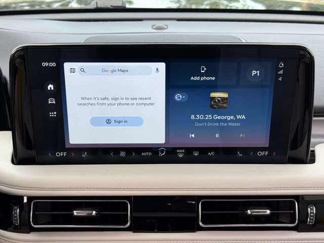 Used 2025 Lincoln Aviator AWD image 5