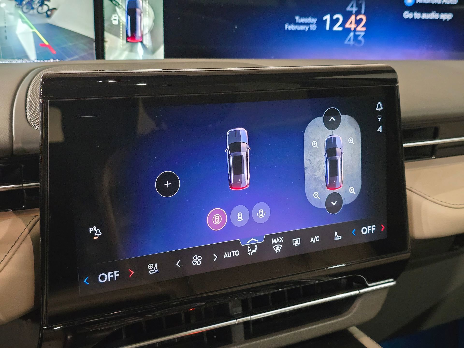 Used 2024 Lincoln Nautilus Reserve w/ Equipment Group 202A image 33