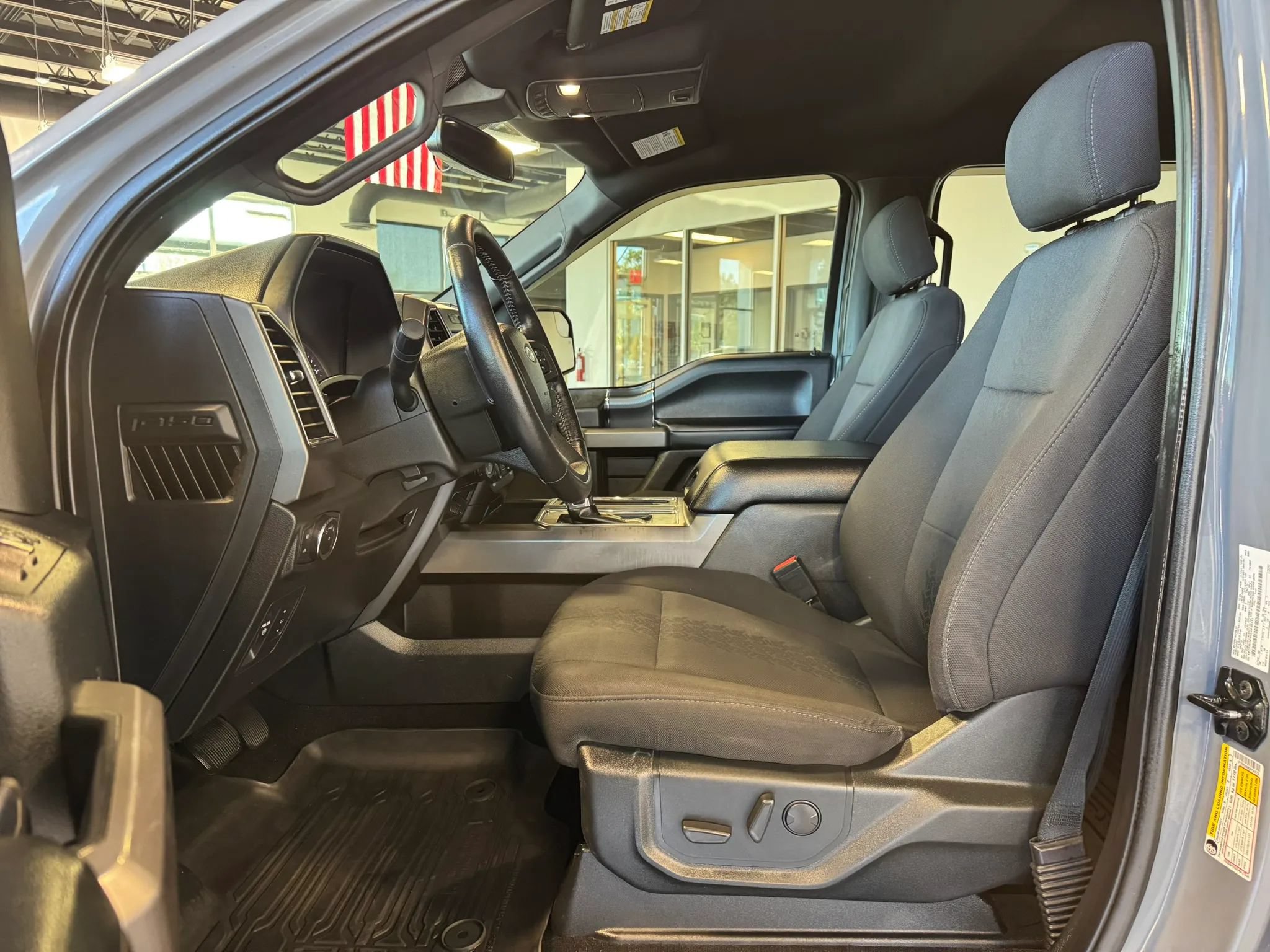 Used 2020 Ford F150 XLT w/ Equipment Group 302A Luxury AWD/4WD image 15