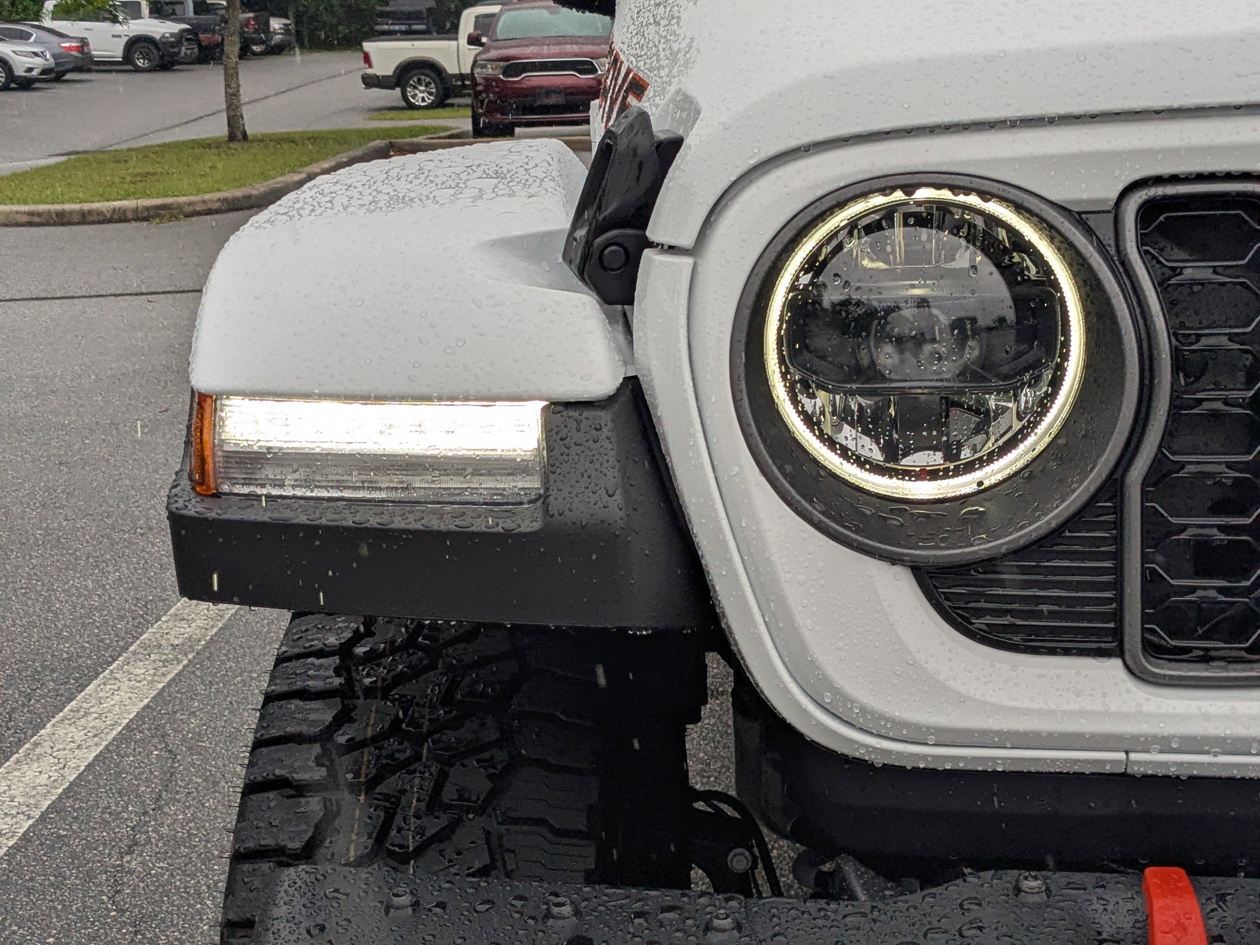 New 2026 Jeep Gladiator Mojave AWD/4WD image 9