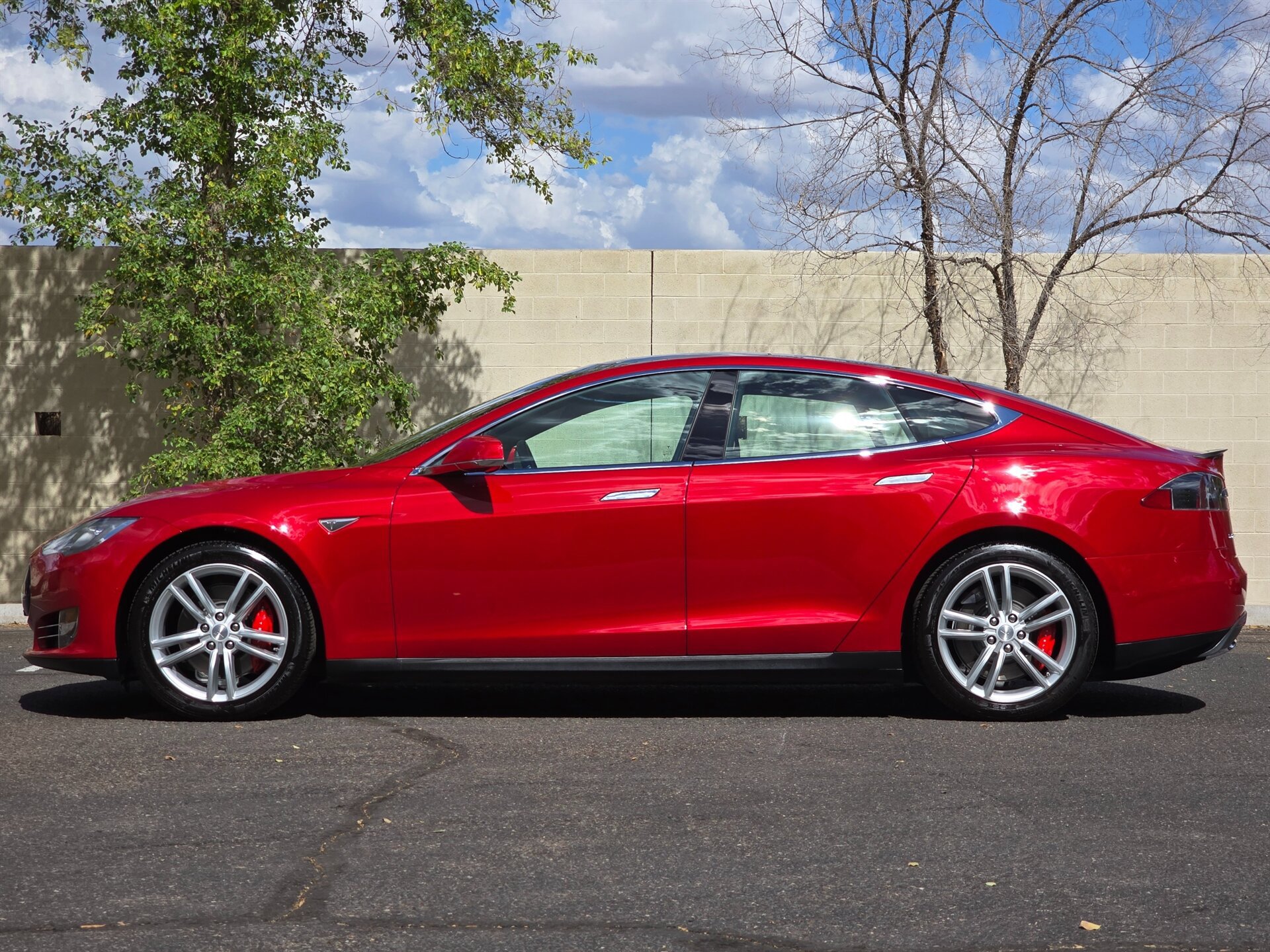 Used 2016 Tesla Model S P90D AWD/4WD image 7