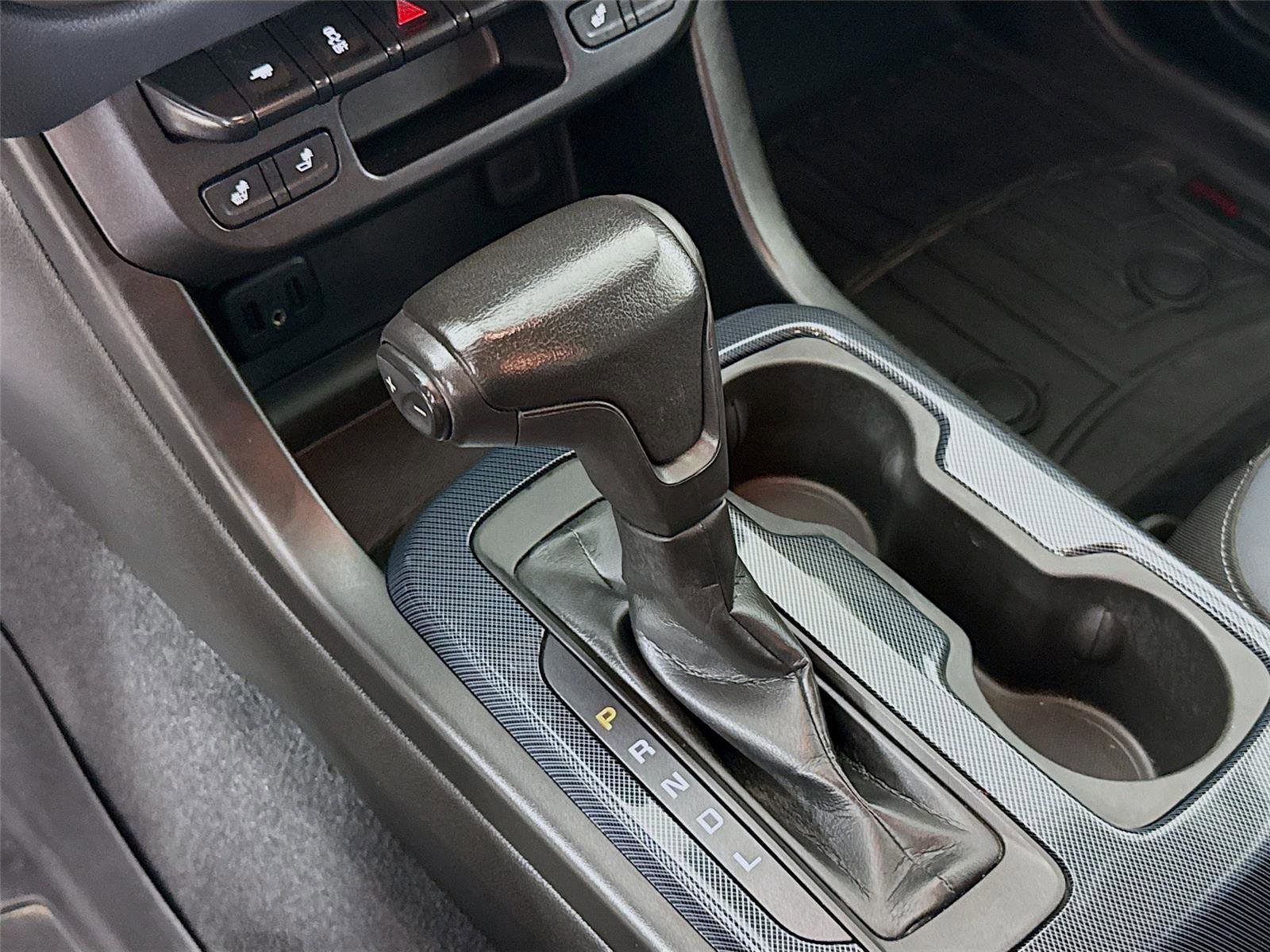 Used 2021 Chevrolet Colorado Z71 AWD/4WD image 17