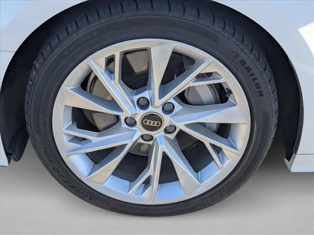 Used 2022 Audi A5 2.0T Premium image 23