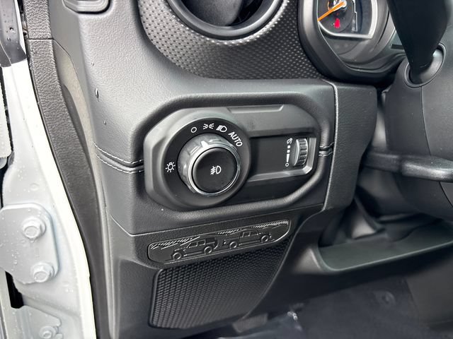 New 2027 Jeep Wrangler Unlimited Rubicon AWD/4WD image 17