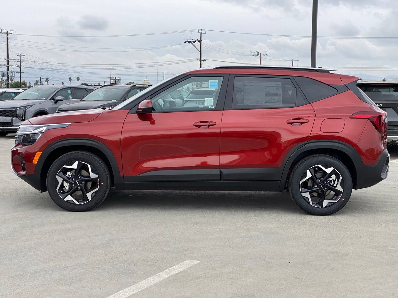 New 2026 Kia Seltos S FWD image 6