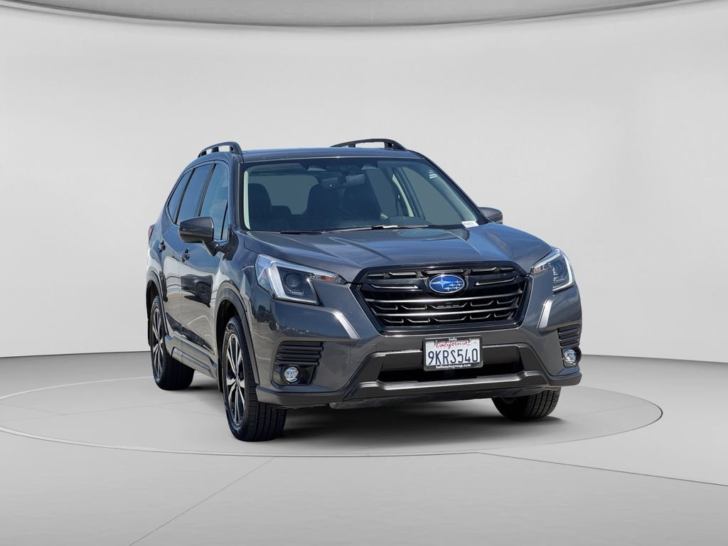 Used 2024 Subaru Forester Limited w/ Convenience Package AWD/4WD image 3