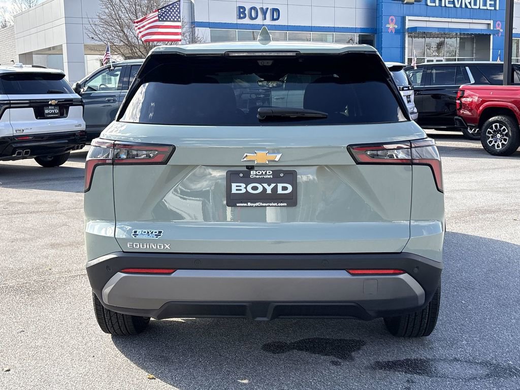 New 2026 Chevrolet Equinox LT w/ Safety and Technology Package image 8