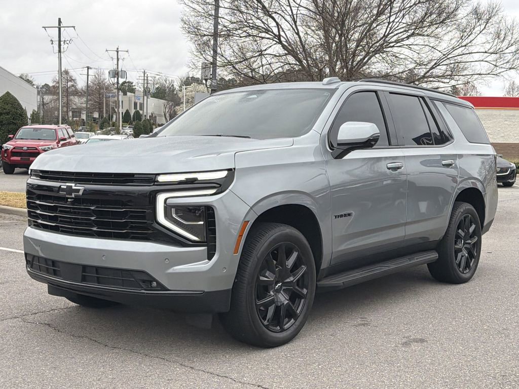 Used 2025 Chevrolet Tahoe RST w/ Comfort Package image 4