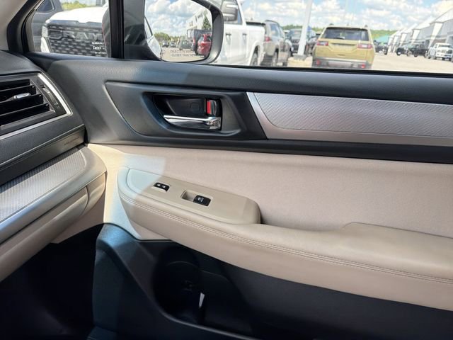 Used 2018 Subaru Outback 2.5i Premium AWD/4WD image 25