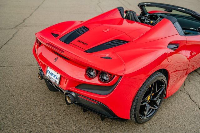 Used 2023 Ferrari F8 Tributo RWD image 29