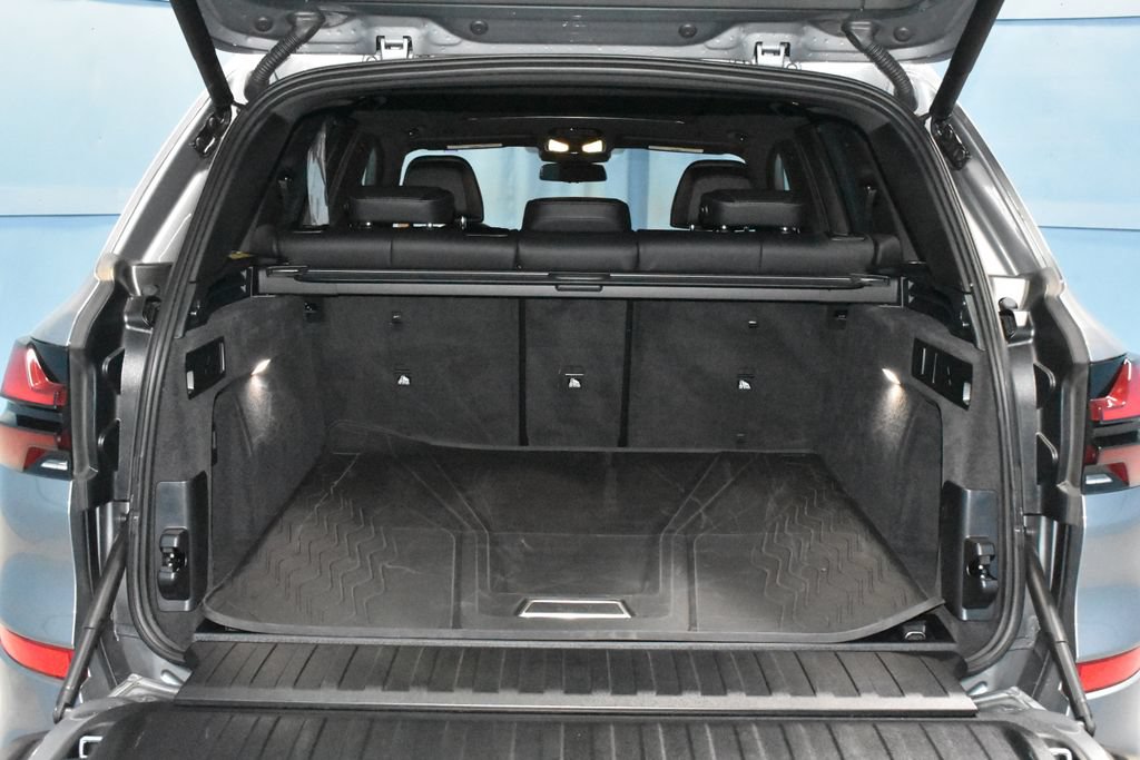 Certified 2025 BMW X5 M60i AWD/4WD image 30