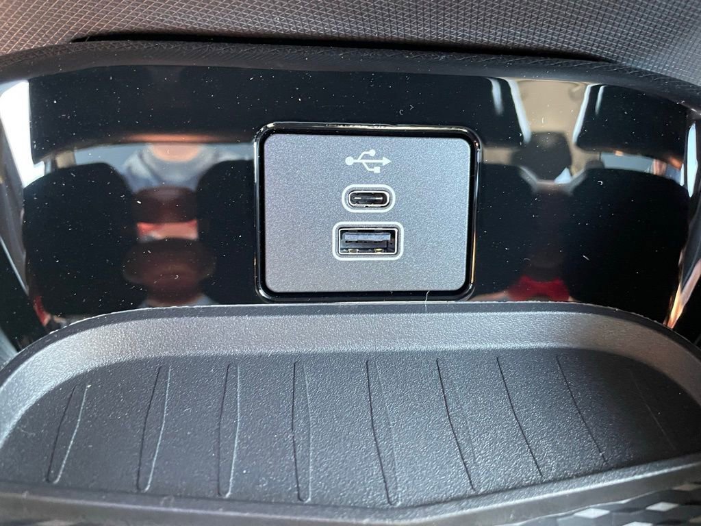 New 2025 Ford Mustang Mach-E Premium image 13