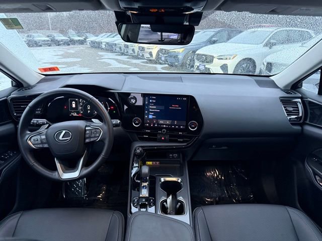 Used 2025 Lexus NX 250 250 Base image 18