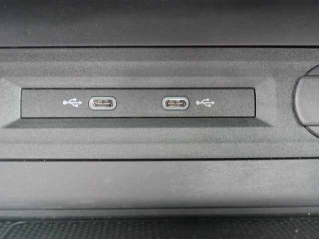 Certified 2023 Volkswagen Atlas Cross Sport SEL R-Line image 37