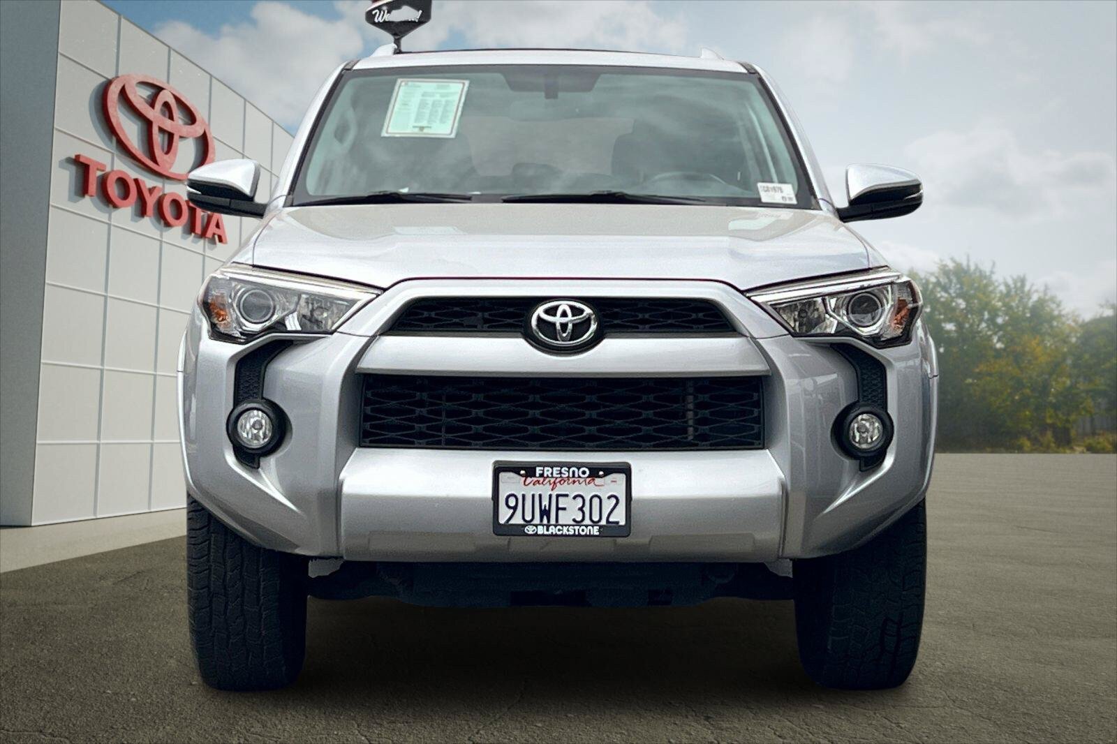 Certified 2018 Toyota 4Runner SR5 Premium AWD/4WD image 8