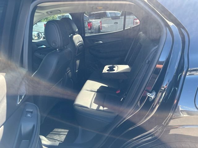 Used 2025 Buick Encore GX Avenir w/ Avenir Technology Package AWD/4WD image 31