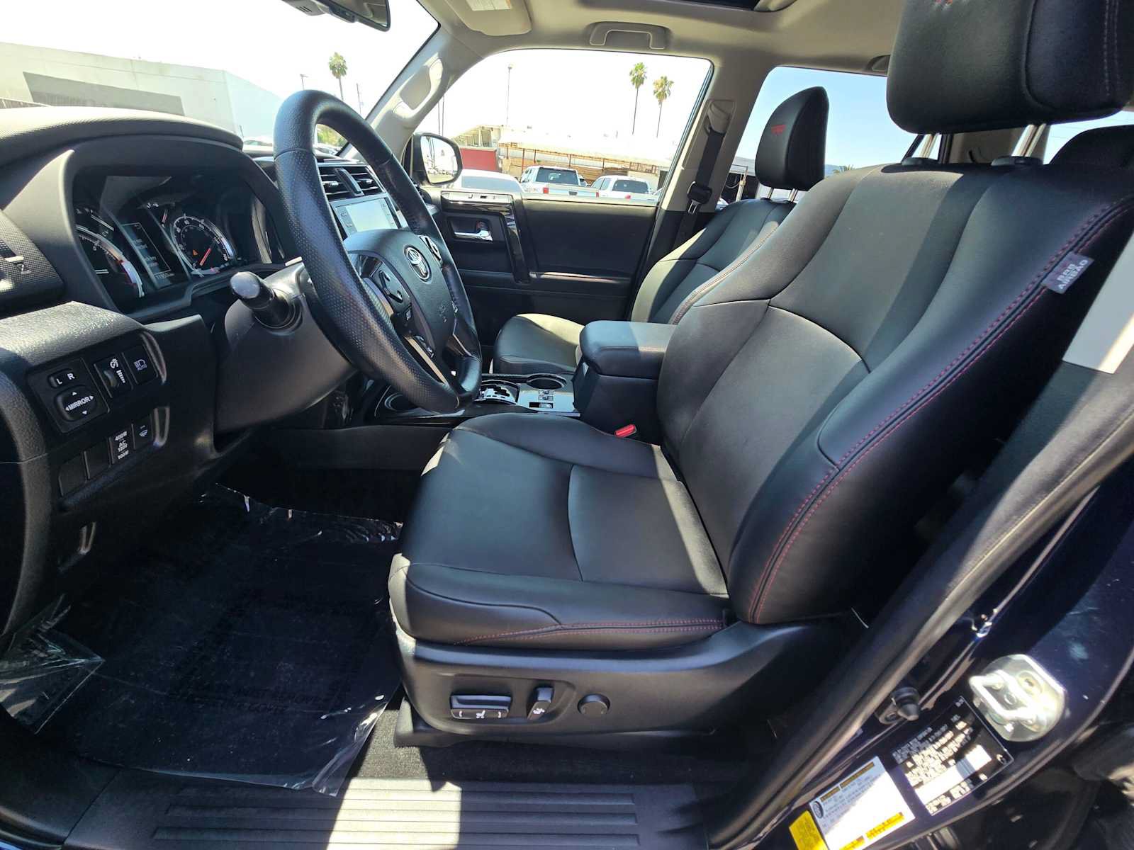Used 2024 Toyota 4Runner TRD Off-Road Premium w/ Moonroof Package AWD/4WD image 22