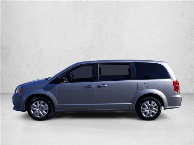 Used 2018 Dodge Grand Caravan SE w/ UConnect Hands-Free Group FWD image 9