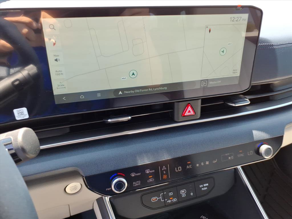 New 2026 Kia Carnival EX FWD image 22