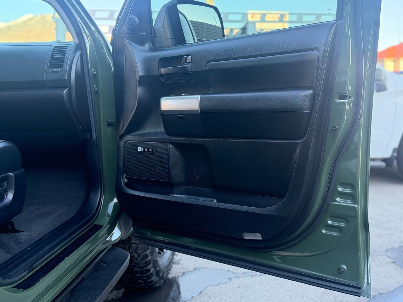 Used 2020 Toyota Sequoia TRD Pro AWD/4WD image 33